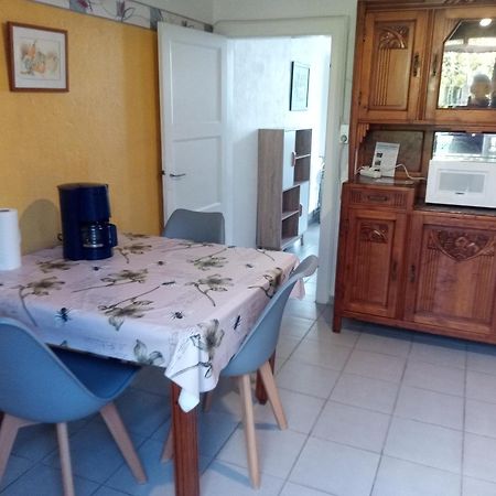 Guesthouse La Burle Parentis-en-Born Rum bild
