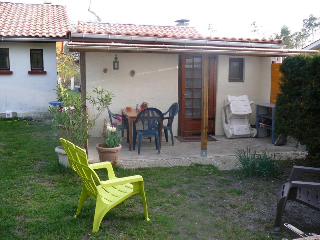 Guesthouse La Burle Parentis-en-Born Exteriör bild